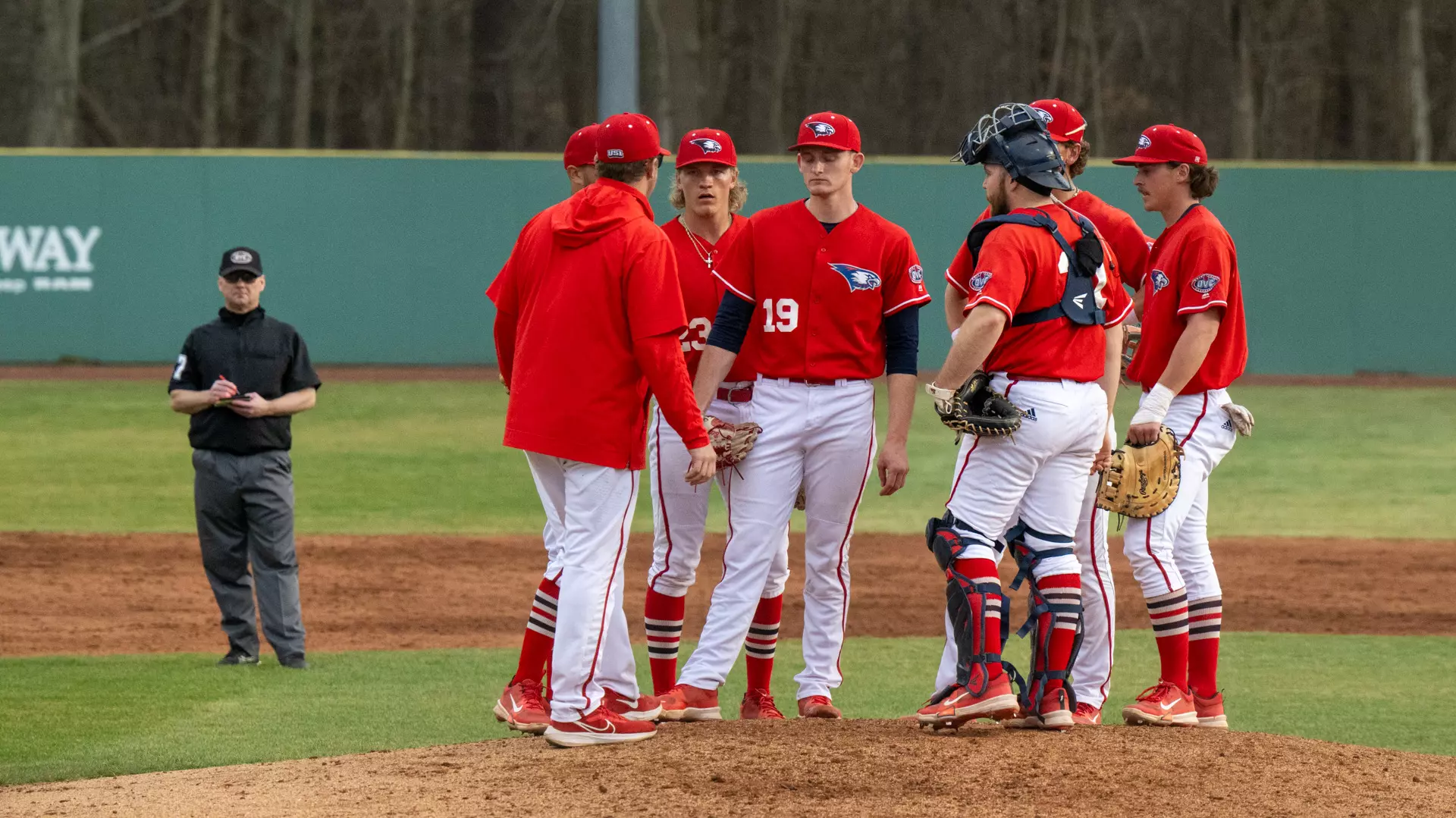 St. Thomas vs Southern Indiana: Epic Baseball Showdown Ends in Close Loss