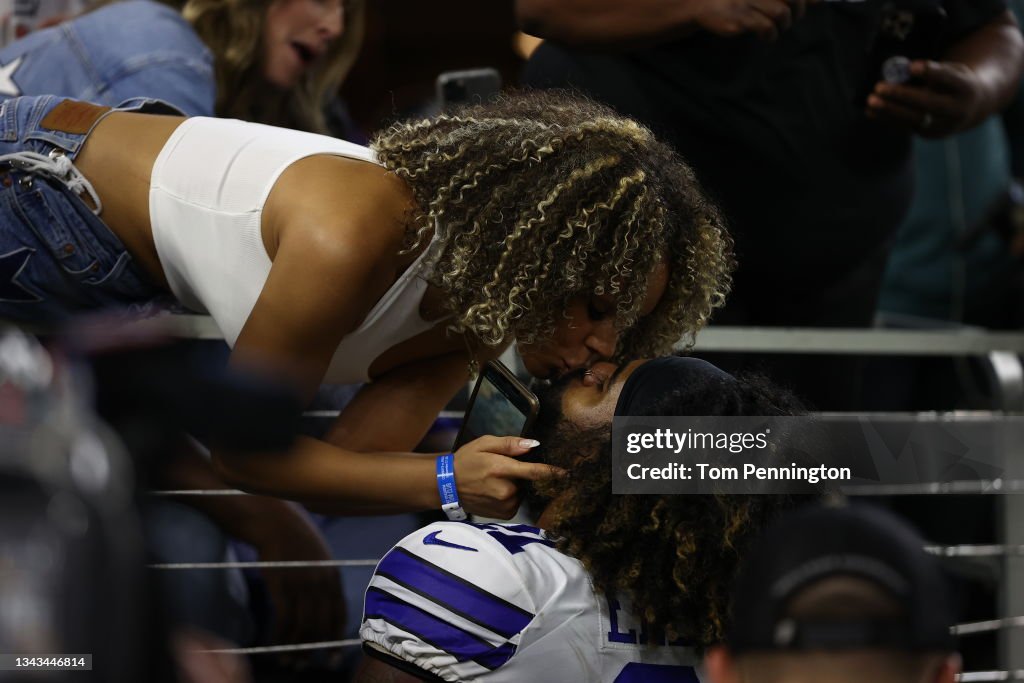 Ezekiel Elliott and Halle Woodard: A Look at Their Relationship