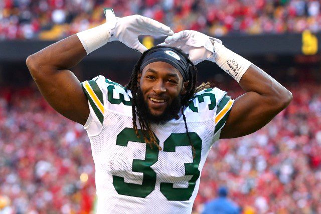 Aaron Jones Fantasy Value in 2024: Key Stats, Injury Updates, and Rankings