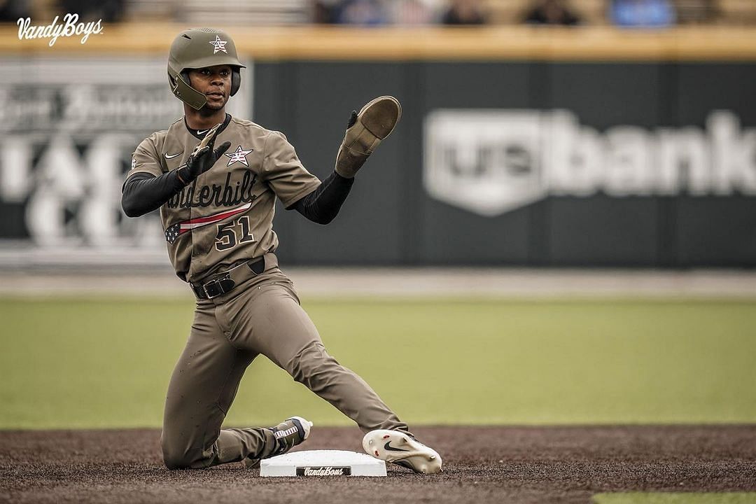 How Enrique Bradfield Jrs 60 Time Sets Him Apart in Baseball