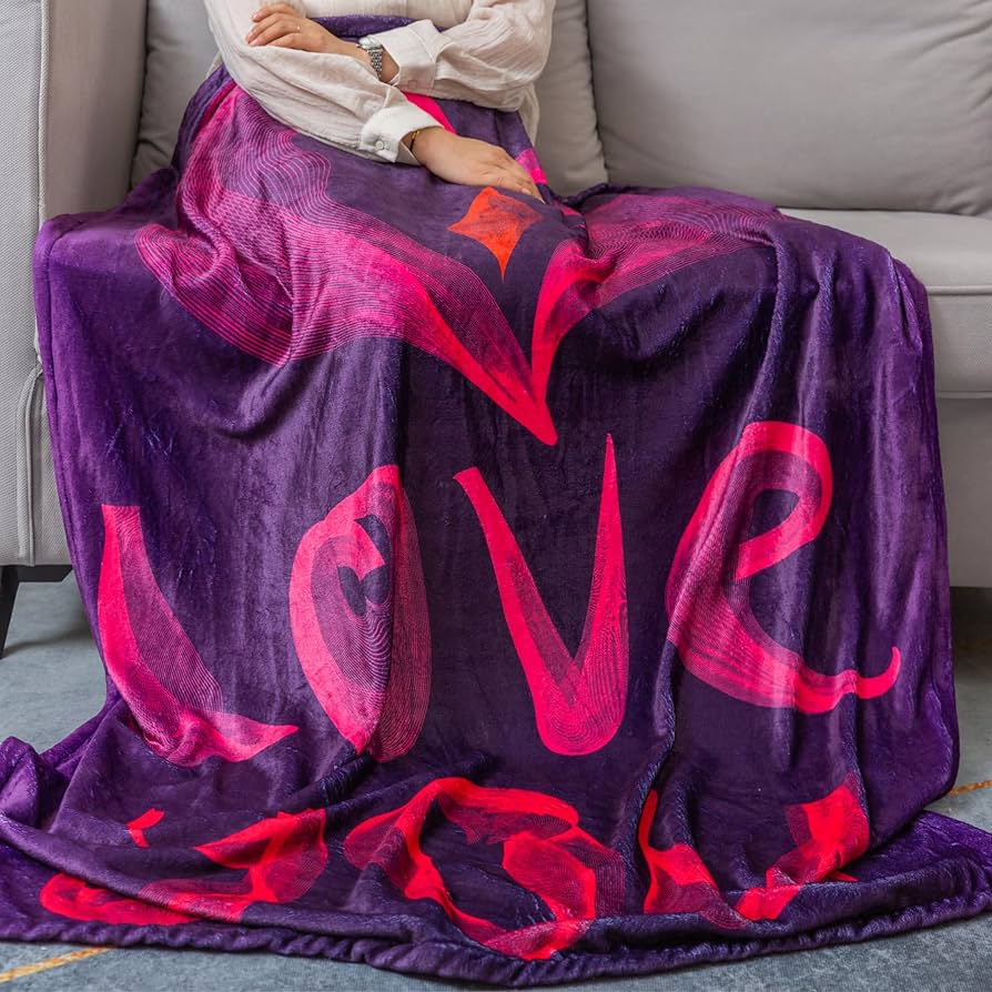 Perfect Blanket for Girlfriend: The Ultimate Gift of Comfort and Love