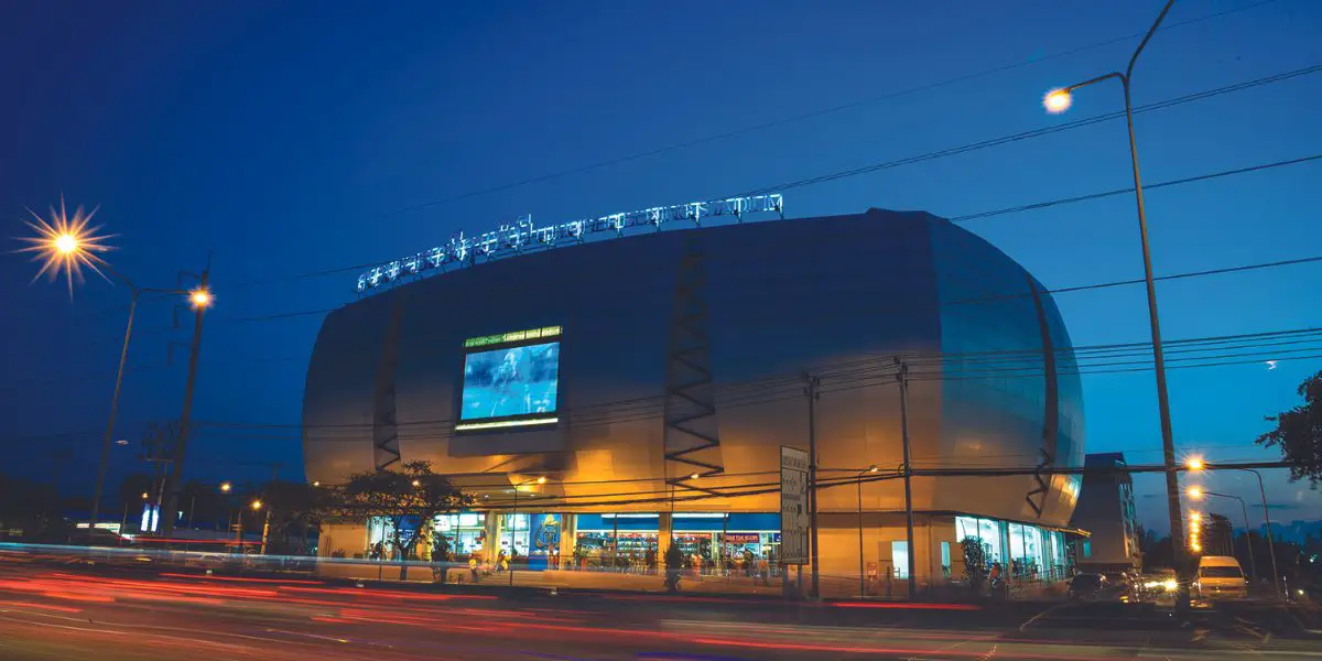 Fights, Fighters and More:  Inside the New Lumpinee Boxing Stadium