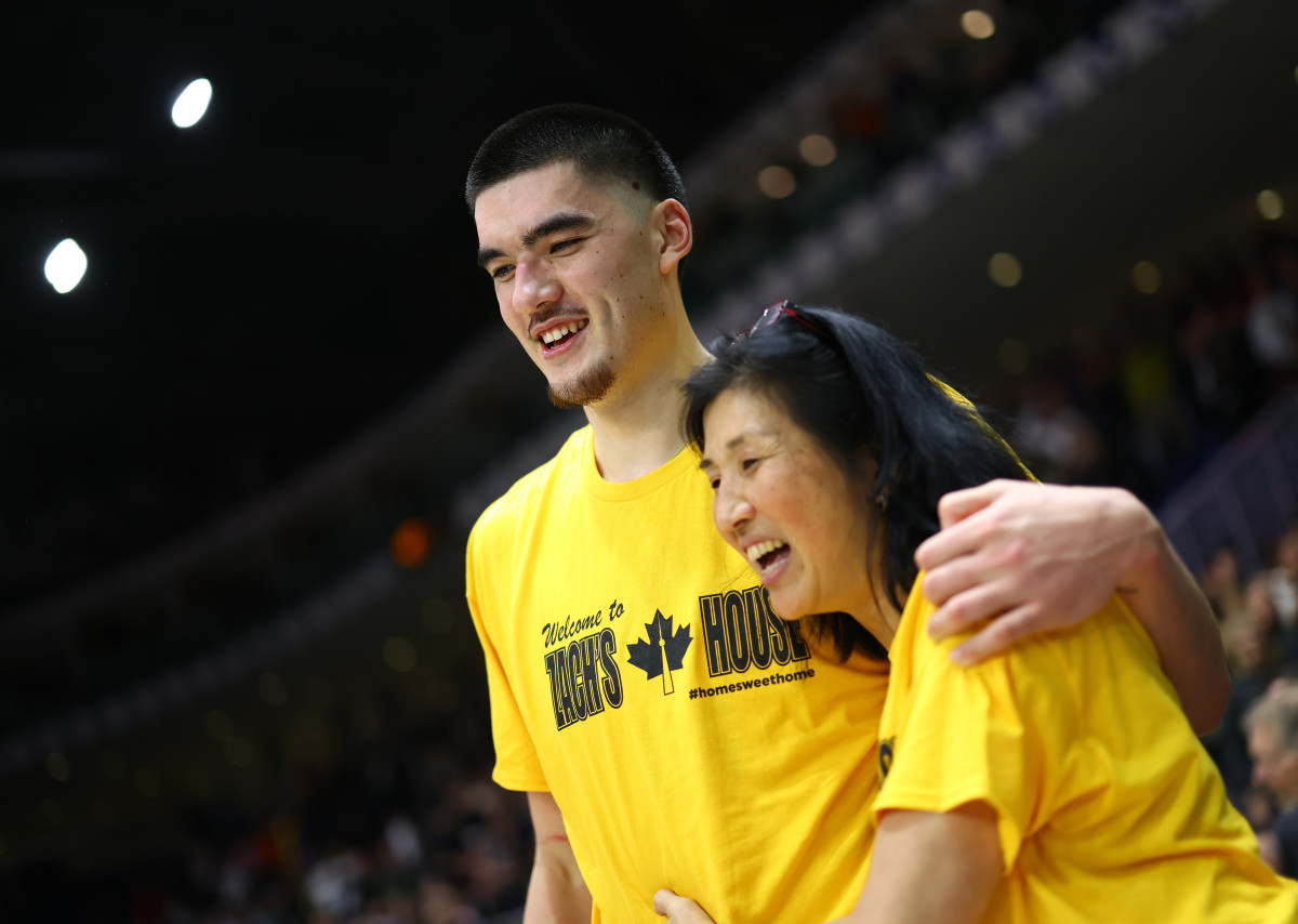 Curious About Zach Edeys Moms Height? We Have the Answer