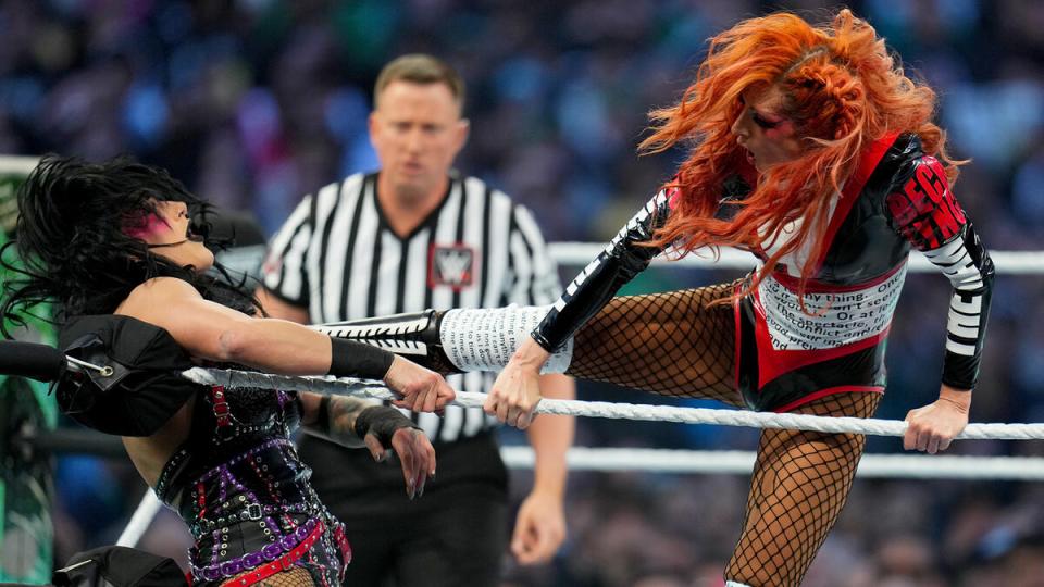 How much does Becky Lynch make in WWE? Lets break down her wrestling money!