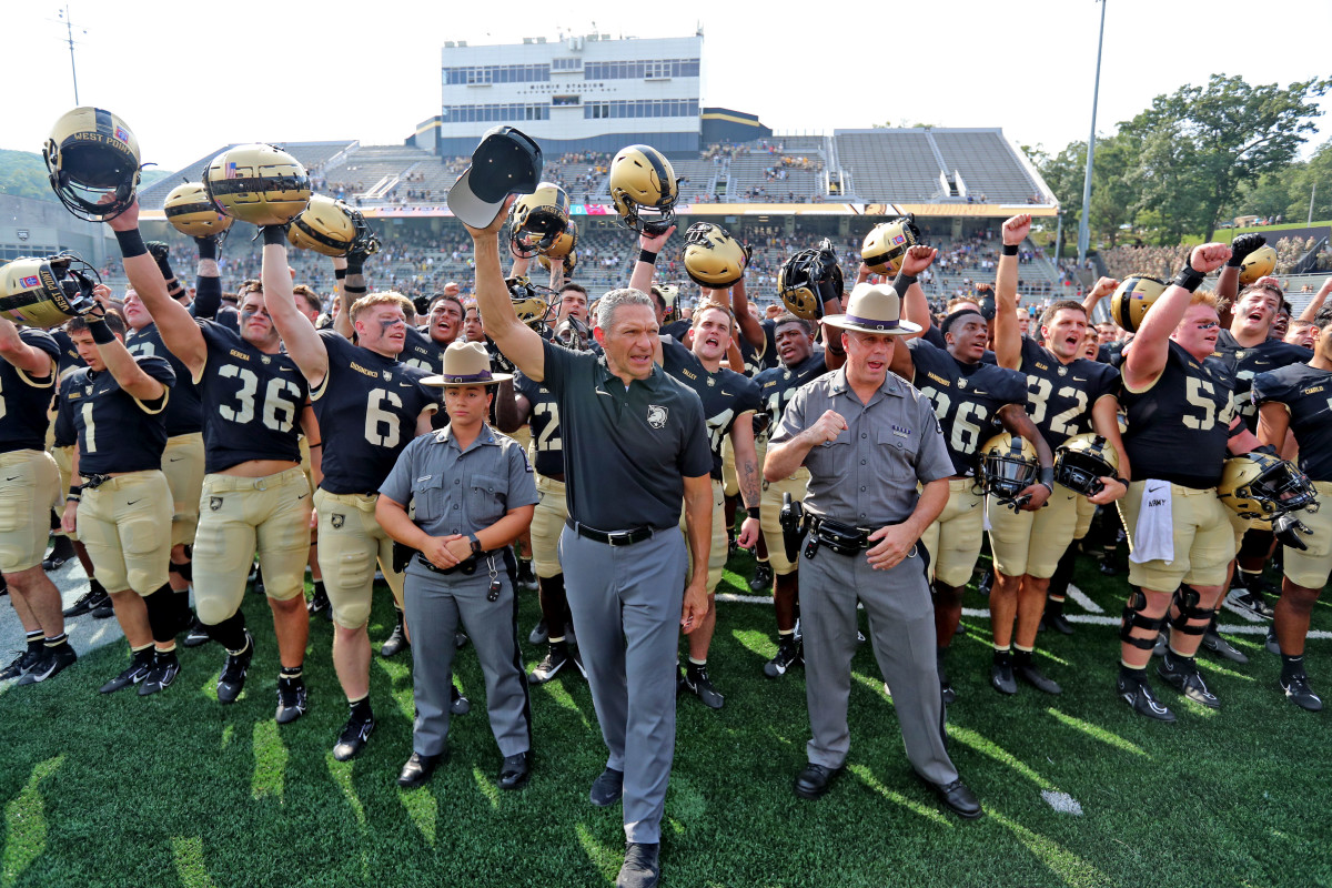 UMass vs Army Prediction: Which Team Is Better?