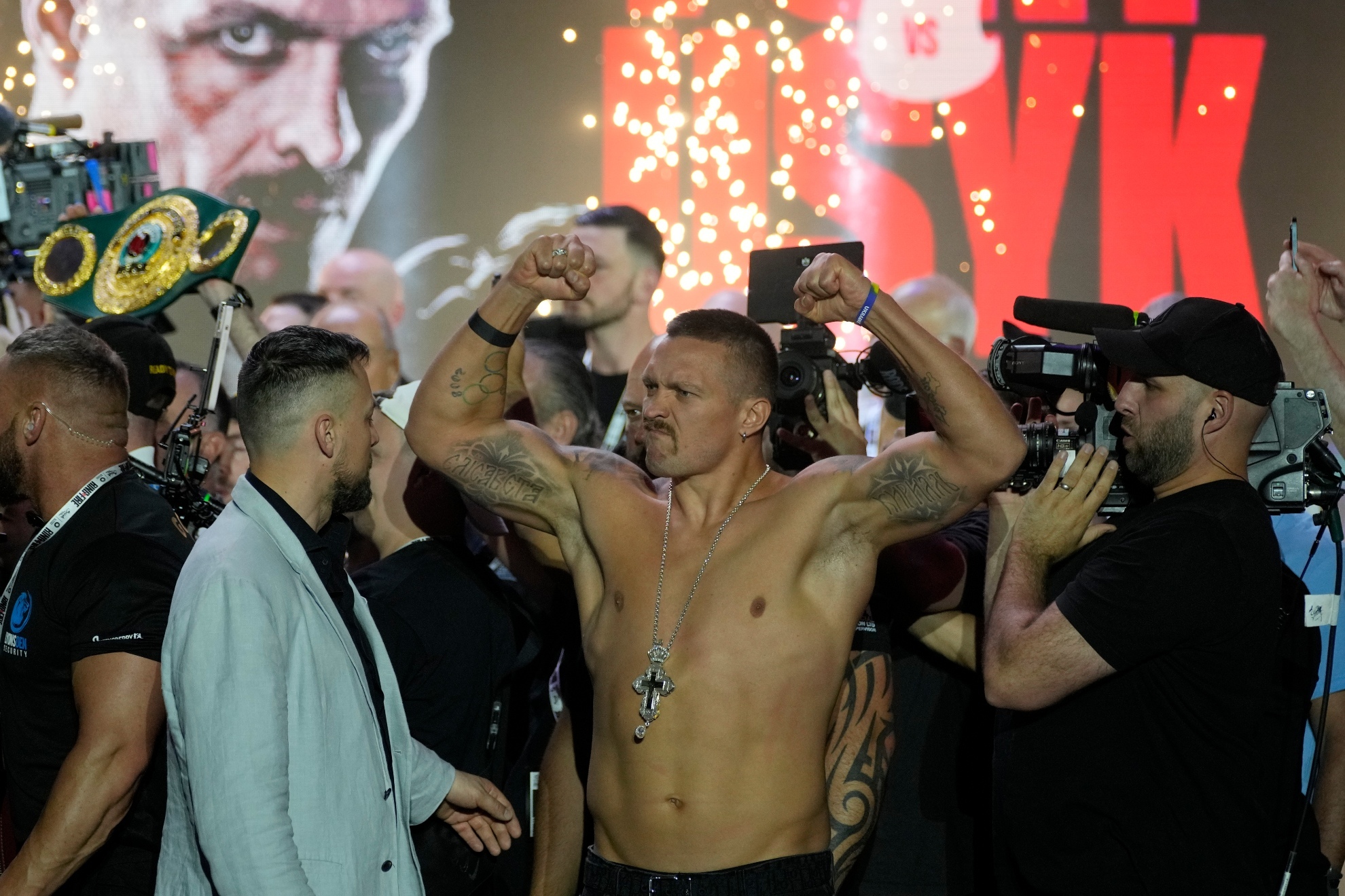 Usyk Net Worth 2024: Unveiling His Boxing Fortune