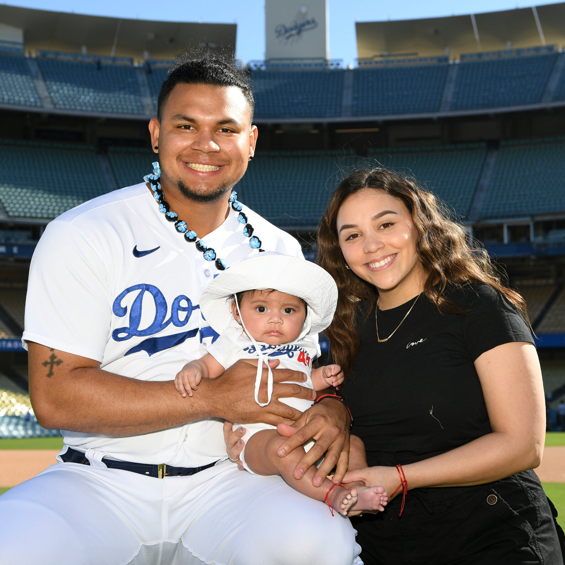 Brusdar Graterol Wife: Who is She? Inside the Life of the MLB Stars Partner