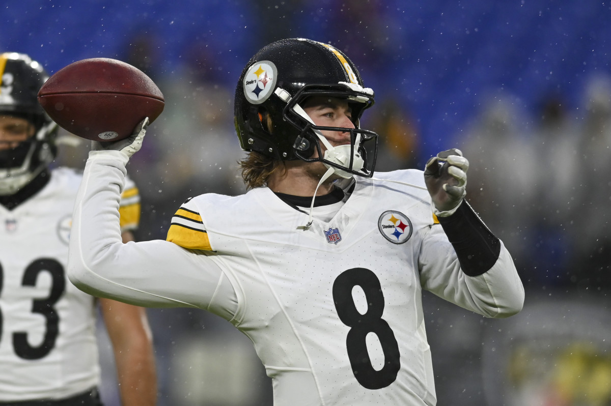 Kenny Pickett Steelers QB1? What to Expect From the Steelers New Quarterback This Season