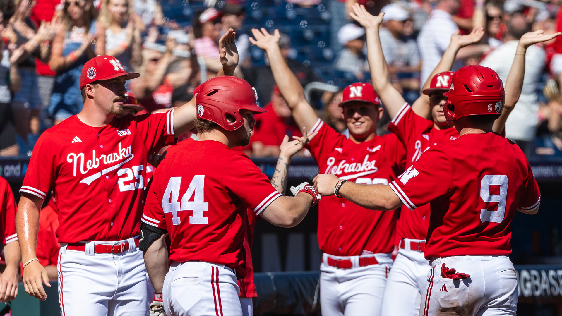 Whats the Husker Baseball Score? Find Out Now!