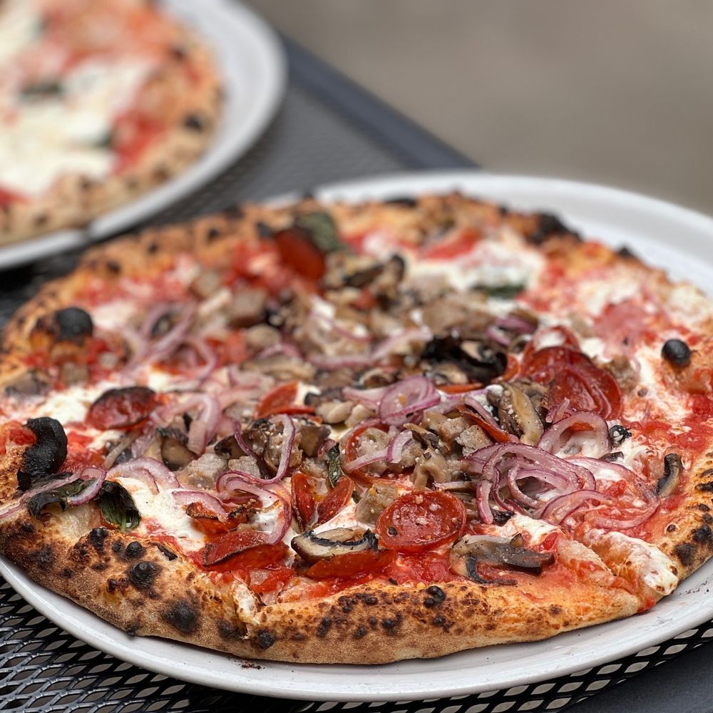 Blaze Pizza Denver Reviews: Is It the Best Pizza in Town?