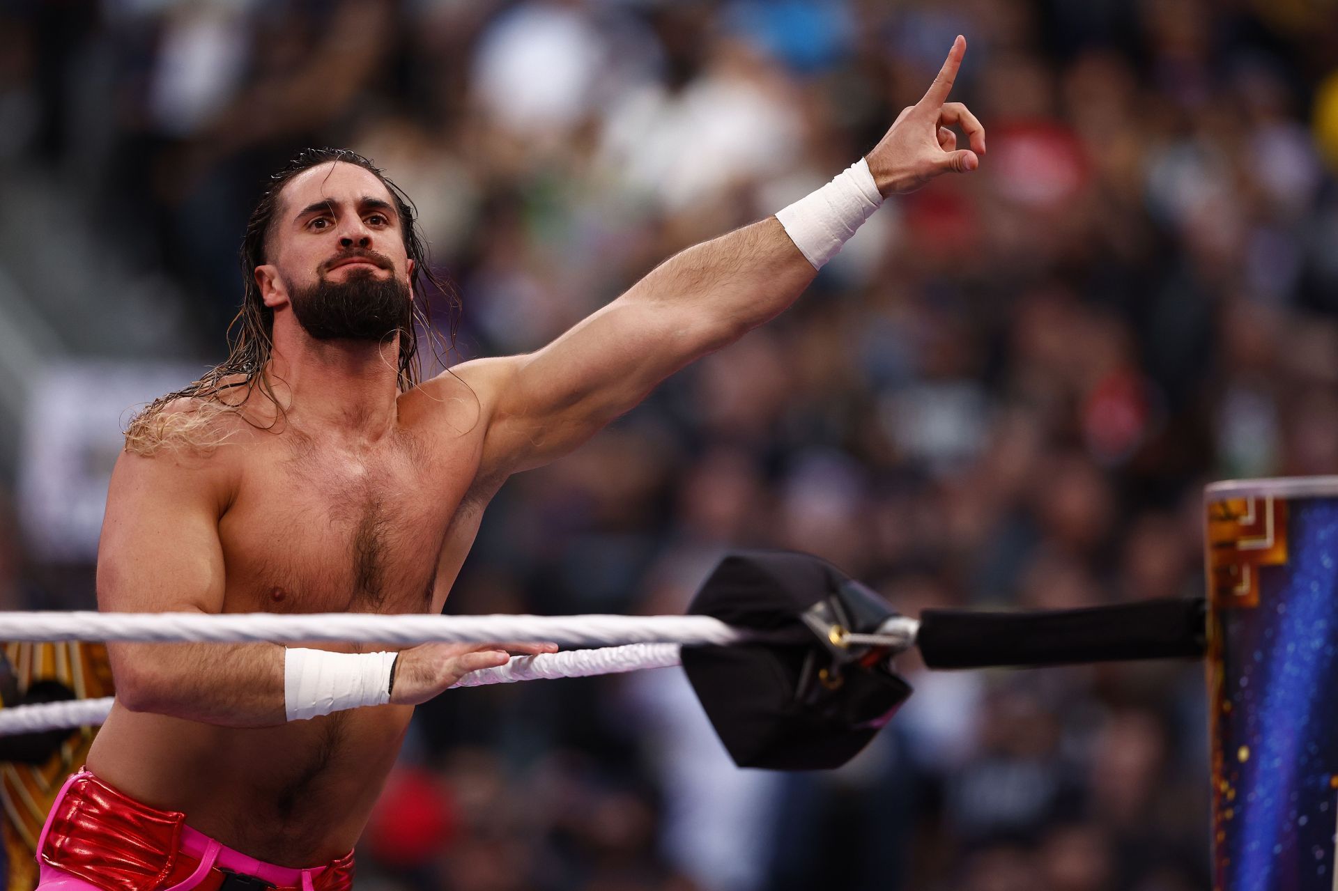 Discover Seth Rollins Height: Get All the Details on This Top Wrestler!